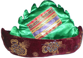 Hacivat (Kavuk groen/rood)